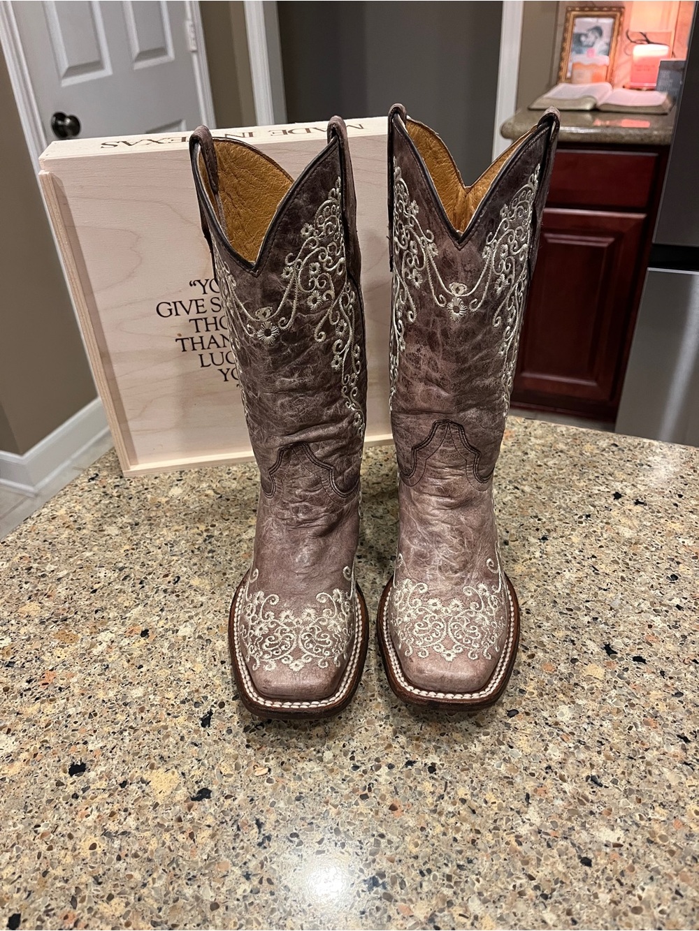 Corral teen sized 2.5 Embroidered Taupe Cowboy Boots